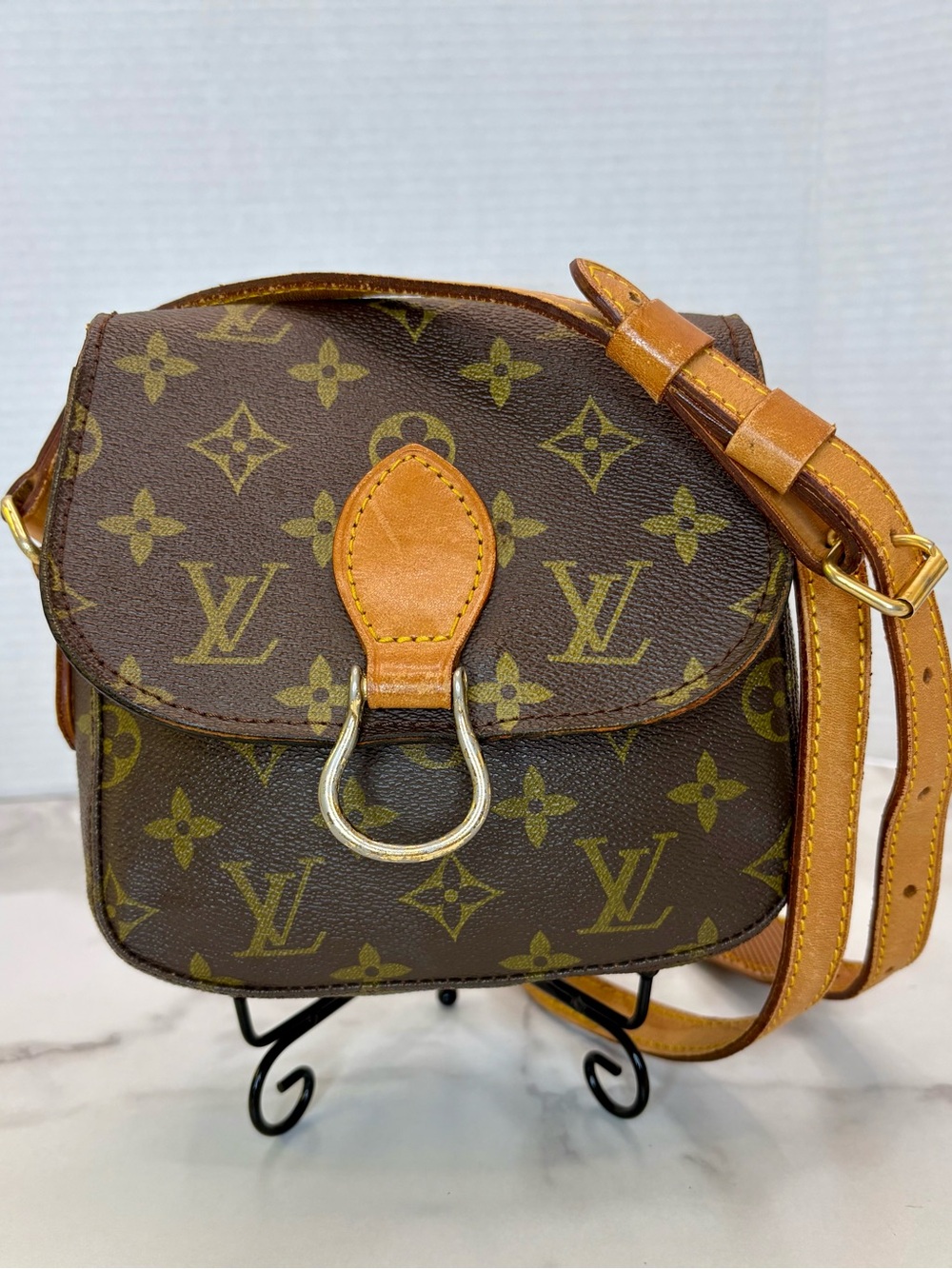 Louis Vuitton St Cloud Louis crossbody or shoulder bag with COA
